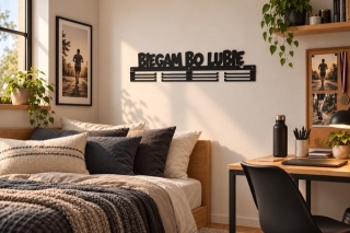Wieszak na medale 80cm Biegam bo lubię